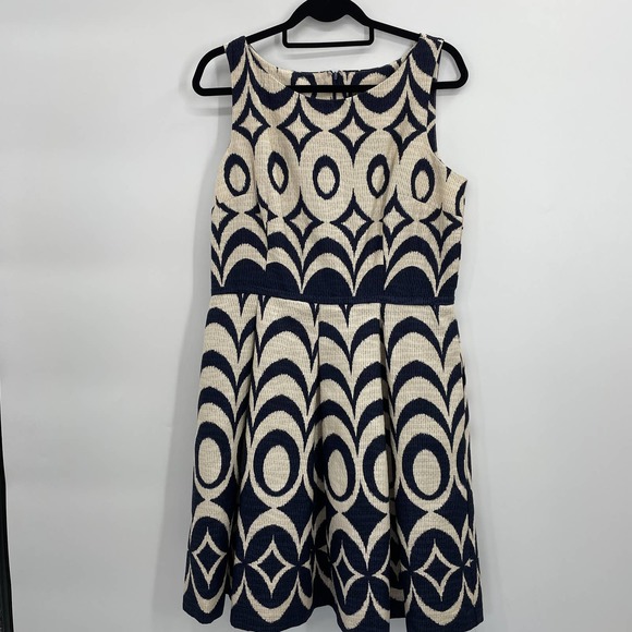 TAYLOR Blue Cream Geo Print Sleeveless Fit Flare Dress - Picture 1 of 9